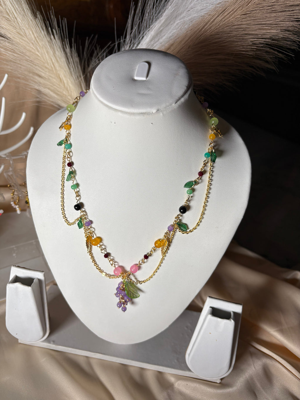Grape vine Necklace and earings set
