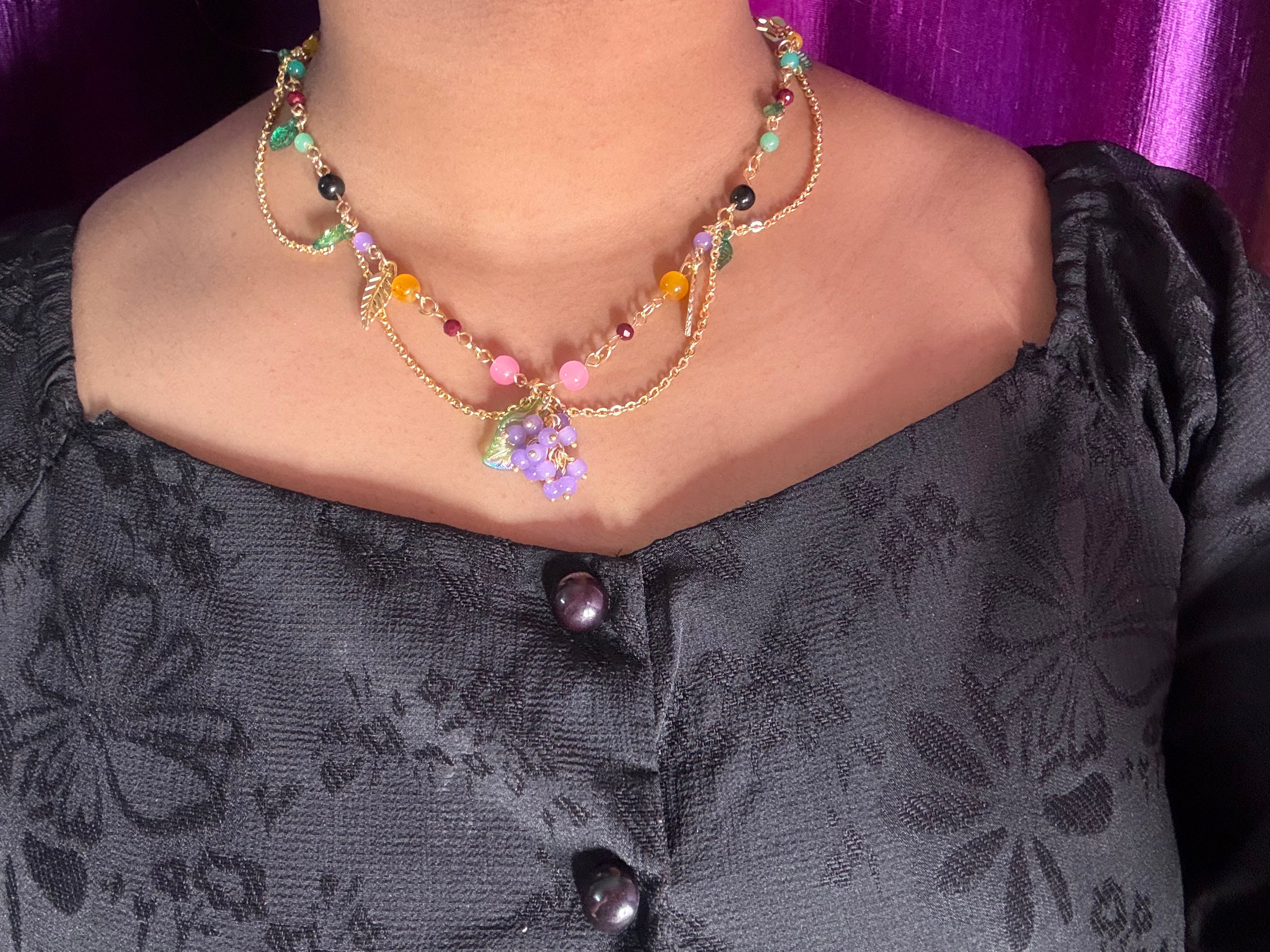 Grape vine Necklace and earings set